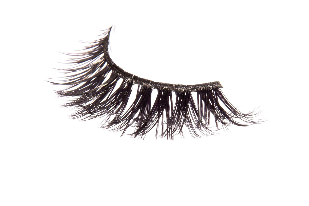 Load image into Gallery viewer, &#39;Just Wing It&#39; Human Hair Eyelashes X 50