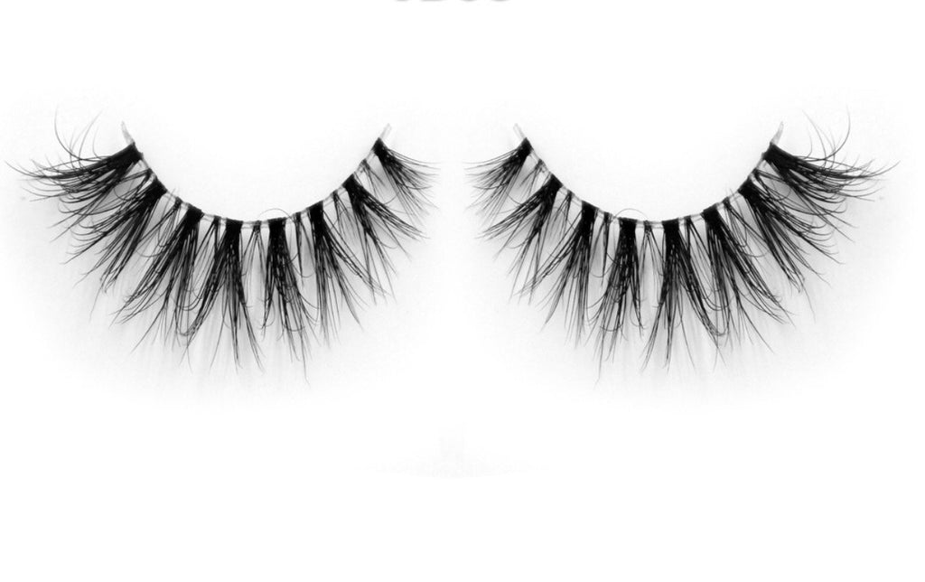 Load image into Gallery viewer, Invisible Band 3D Mink &#39;Oh My Lash&#39; Eyelashes